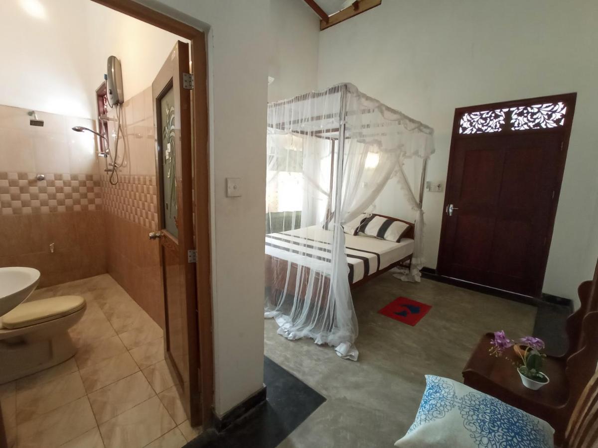 Bluebell Guest House Унаватуна Екстер'єр фото