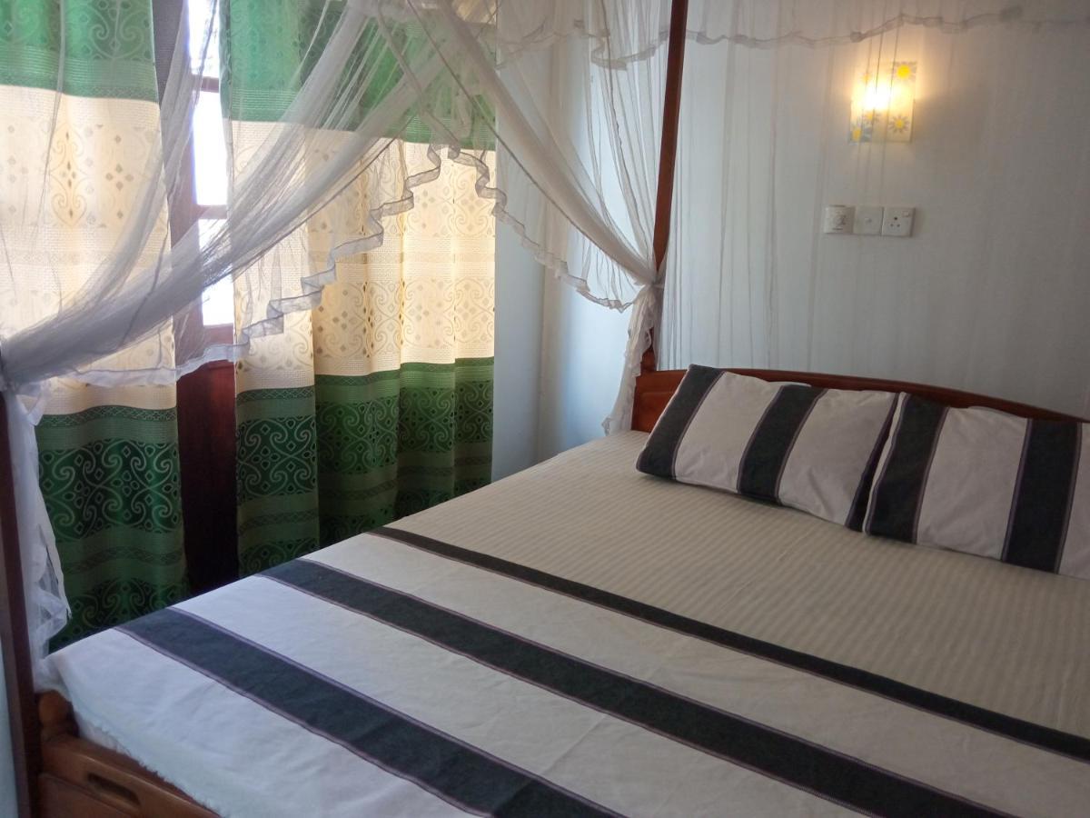 Bluebell Guest House Унаватуна Екстер'єр фото